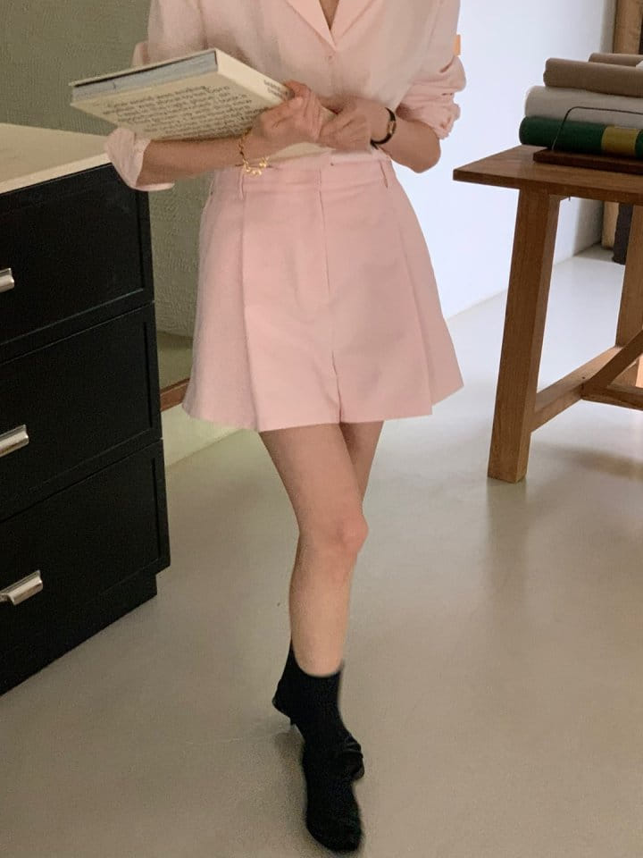 Rumiru - Korean Women Fashion - #momslook - Milk Shorts - 9