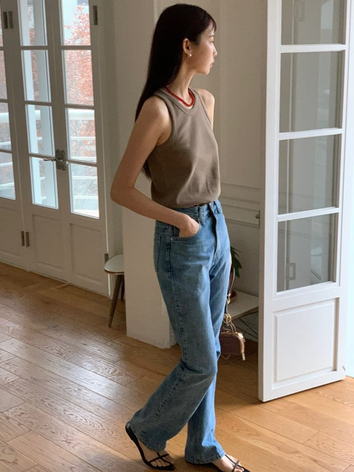 Rumiru - Korean Women Fashion - #momslook - Live Sleeveless Tee - 6