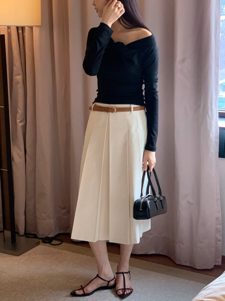 Rumiru - Korean Women Fashion - #momslook - Ribbon Shoulder Tee - 11
