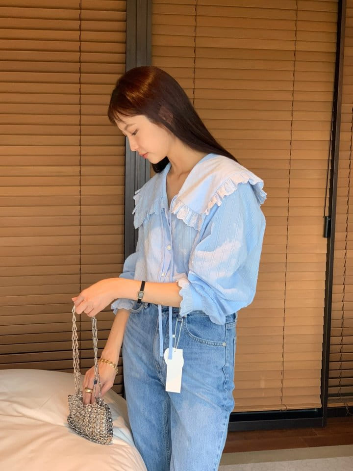 Rumiru - Korean Women Fashion - #momslook - Lace Frill Blouse - 9