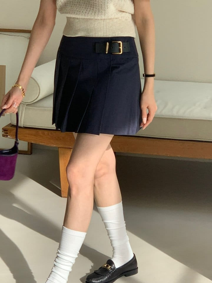 Rumiru - Korean Women Fashion - #vintageinspired - Buckle Wrap Skirt