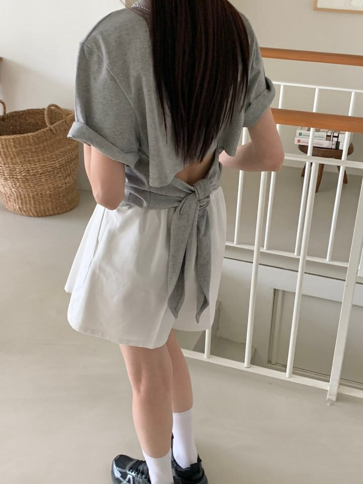 Rumiru - Korean Women Fashion - #womensfashion - Back Off Tee - 9