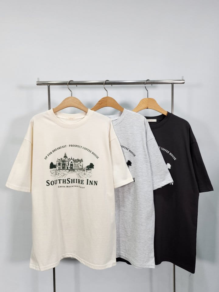 Sienne - Korean Women Fashion - #momslook - House Box Short Sleeve Tee - 2