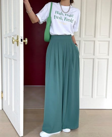 Sienne - Korean Women Fashion - #momslook - High Short Sleeve Tee - 4