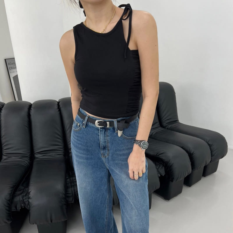 Solar - Korean Women Fashion - #thatsdarling - Coni Sleeveless Tee - 8
