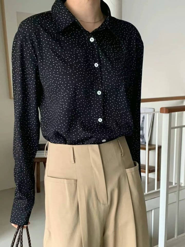 Taf - Korean Women Fashion - #momslook - Pom Pom Dot Blouse - 3