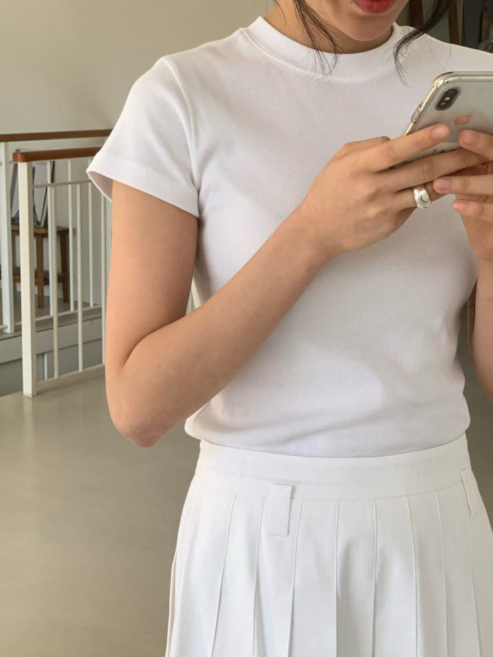 Taf - Korean Women Fashion - #momslook - Mini Short Sleeve Tee - 3