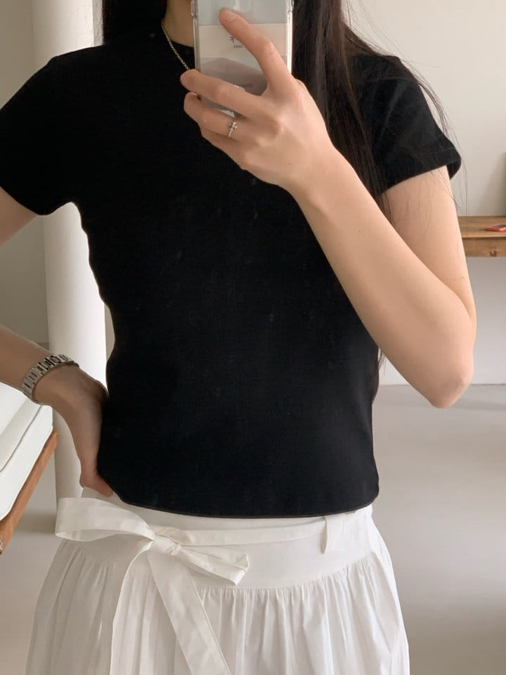 Taf - Korean Women Fashion - #momslook - Mini Short Sleeve Tee - 5