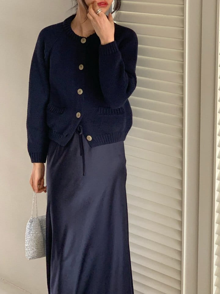 Taf - Korean Women Fashion - #restrostyle - Long Satin Skirt - 4