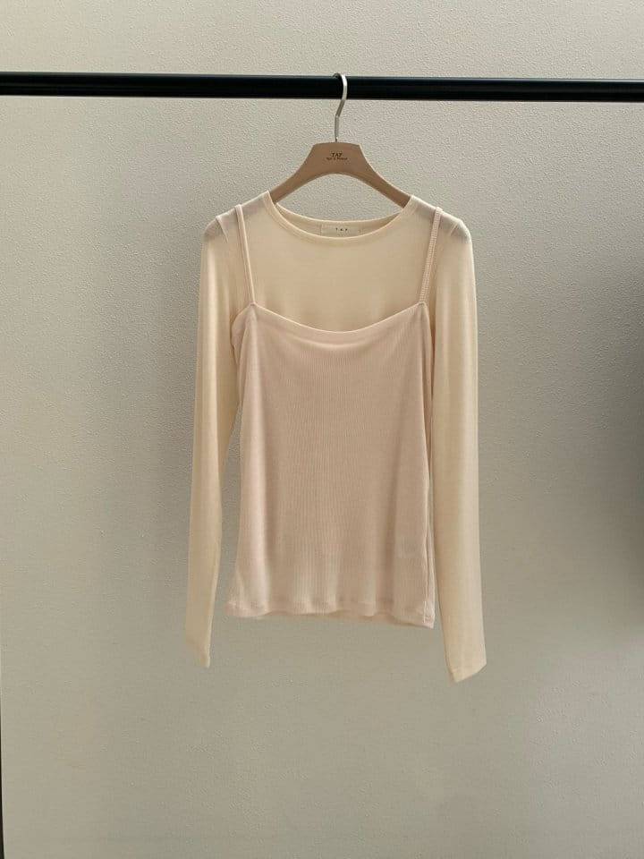 Taf - Korean Women Fashion - #romanticstyle - Layered Tight Tee - 3