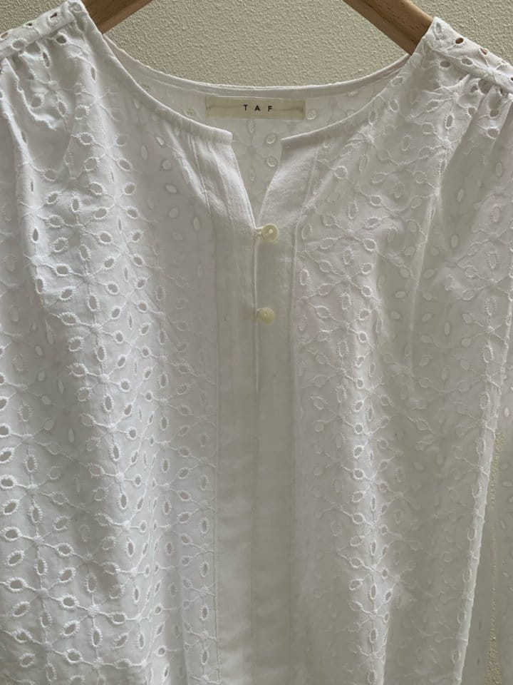 Taf - Korean Women Fashion - #womensfashion - Ple Punching Blouse - 8