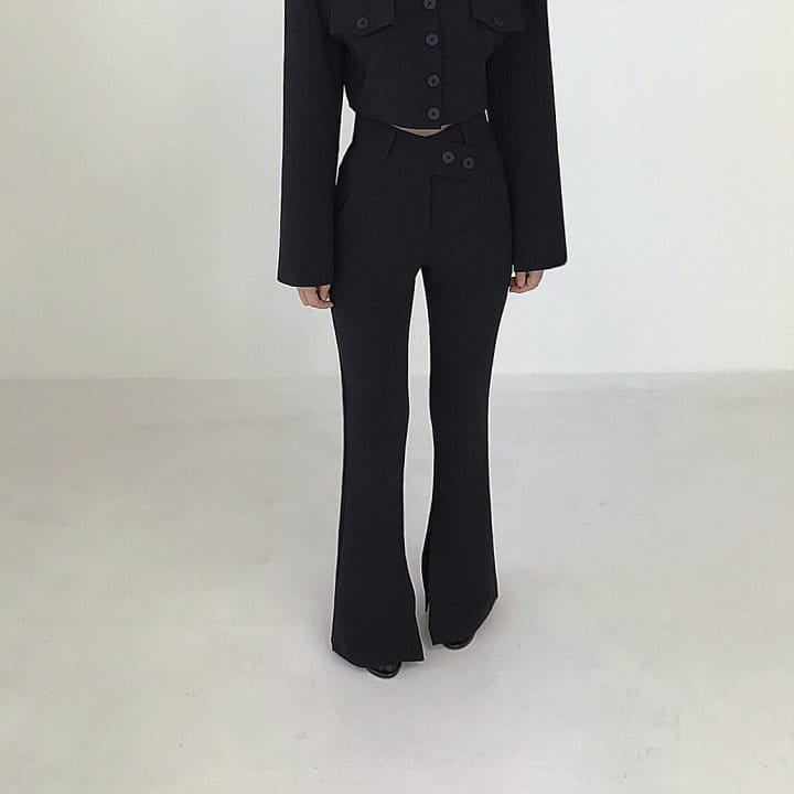 Twomoon - Korean Women Fashion - #momslook - Lucys Crop Jacket - 6