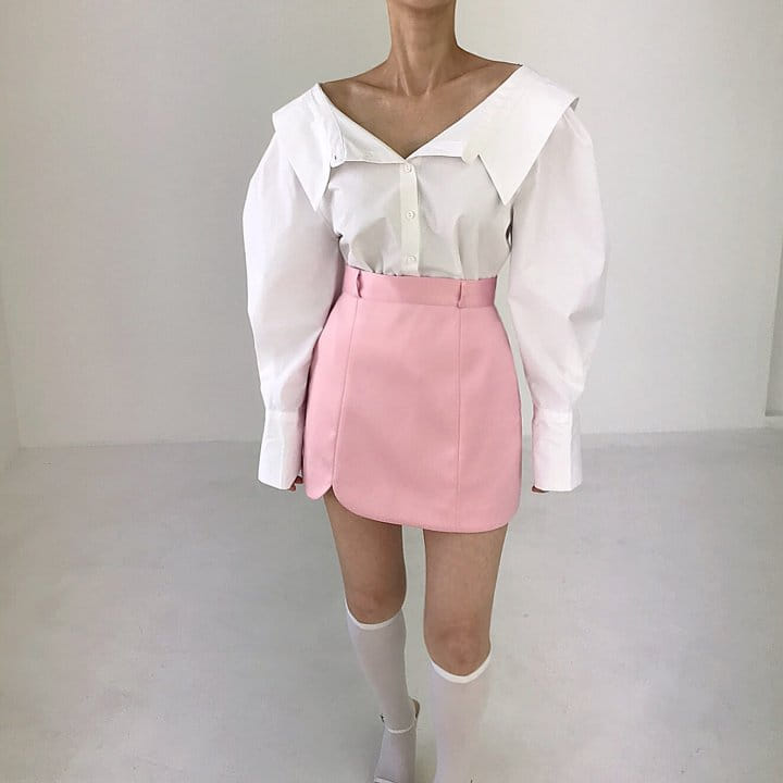 Twomoon - Korean Women Fashion - #momslook - Ribbon Pearl Strap Shirt - 3