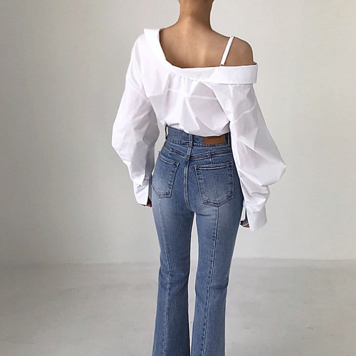 Twomoon - Korean Women Fashion - #momslook - Venezia Shoulder White Shirt - 3