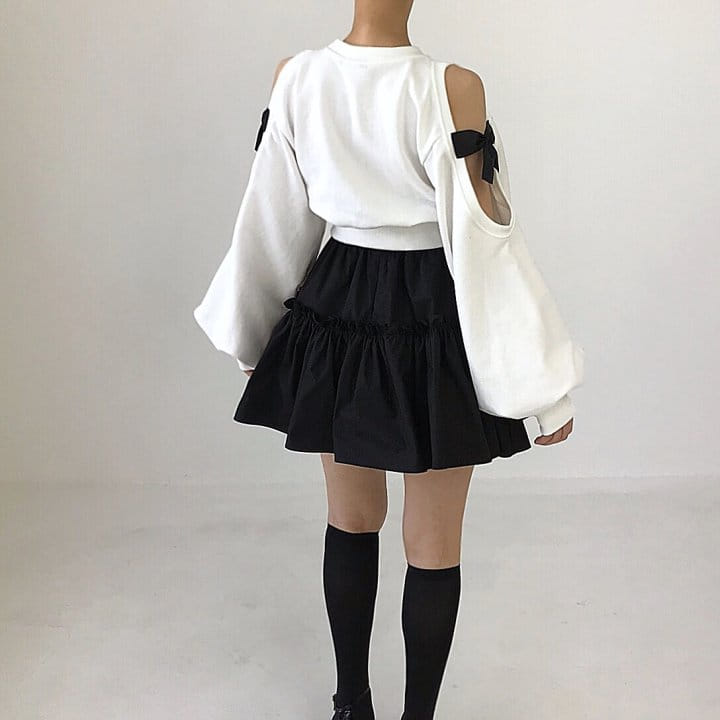 Twomoon - Korean Women Fashion - #womensfashion - Tween Shoulder Ribbon Sweatshirt - 6