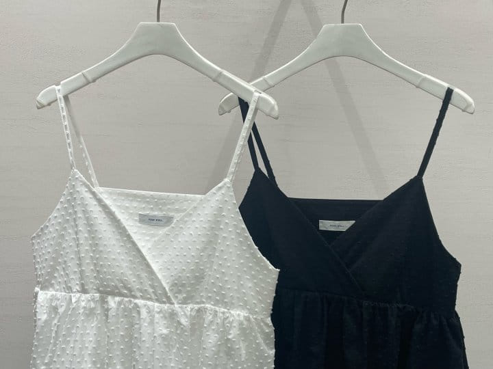 Very - Korean Women Fashion - #momslook - Livi Sleeveless Tee - 5