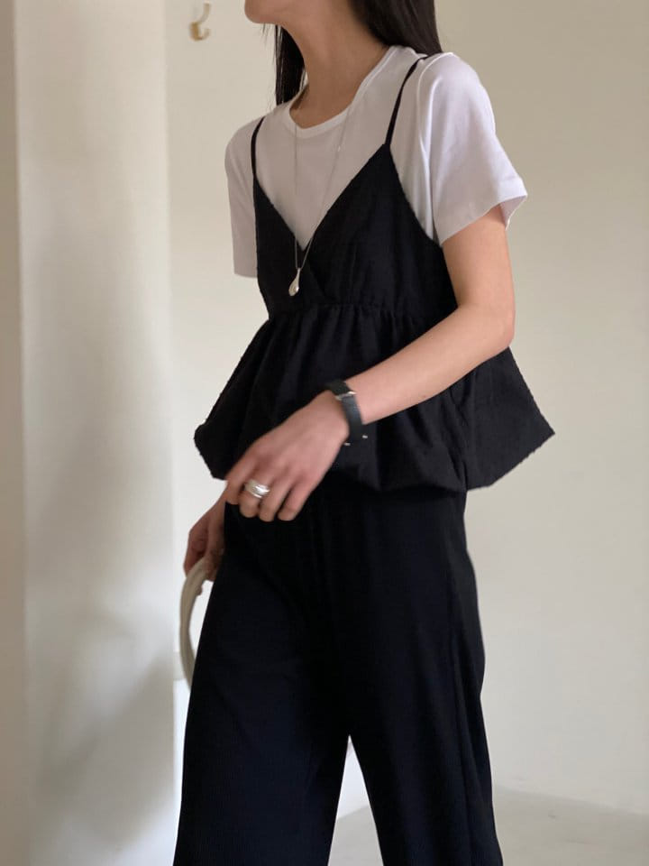 Very - Korean Women Fashion - #womensfashion - Livi Sleeveless Tee - 10