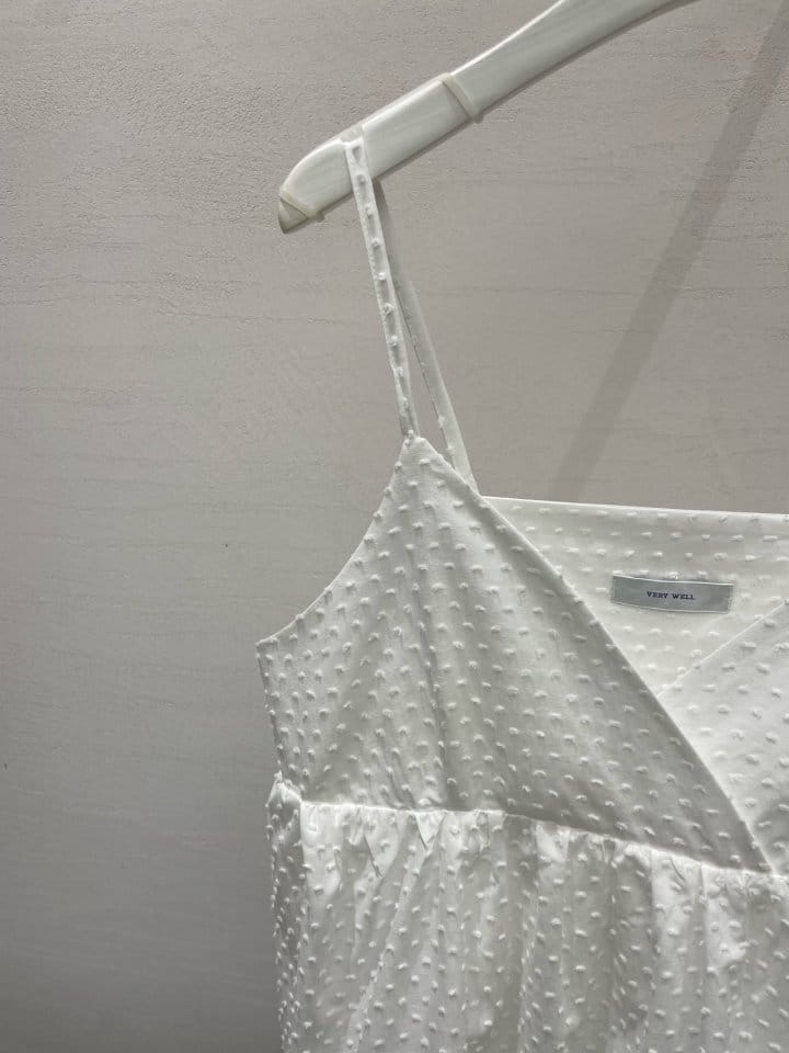 Very - Korean Women Fashion - #womensfashion - Livi Sleeveless Tee - 2
