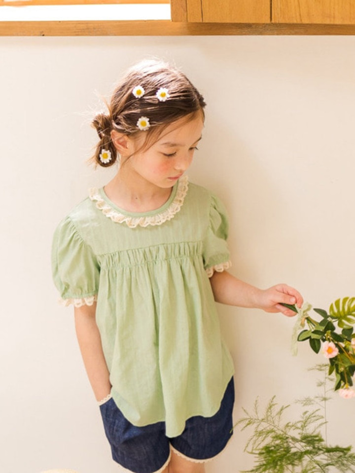 Sera Blouse
