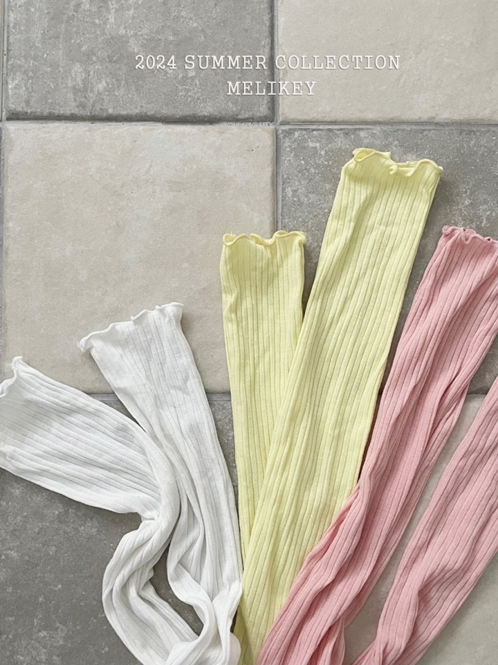 Rib Long Socks