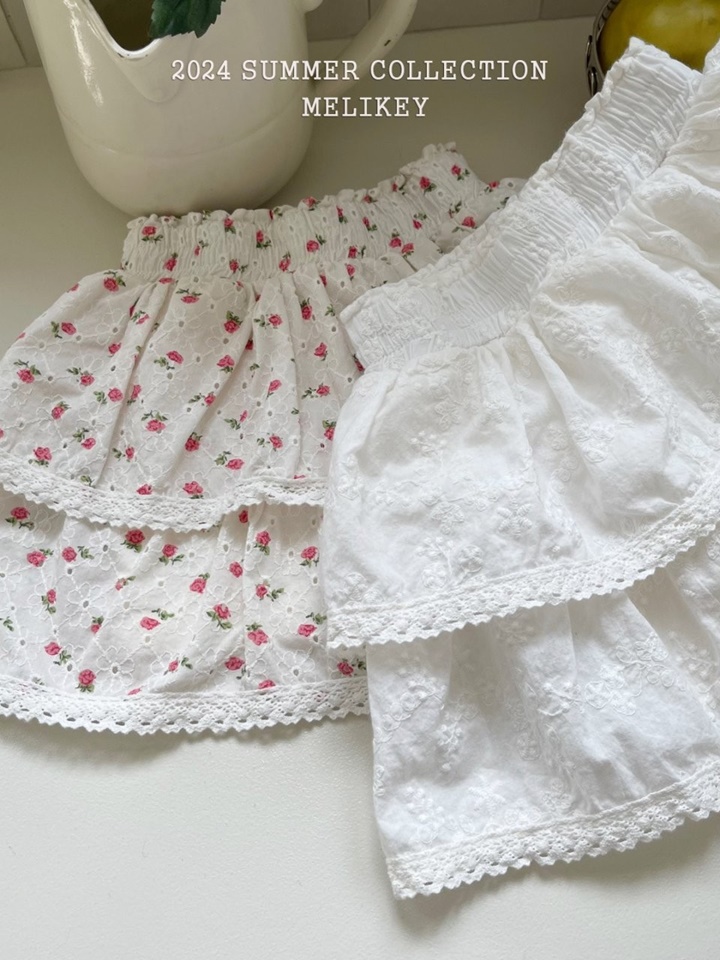 Lace Kan Kan Skirt