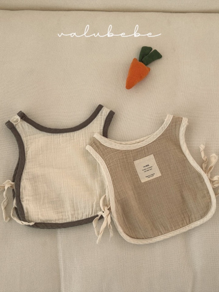 Willey Bib