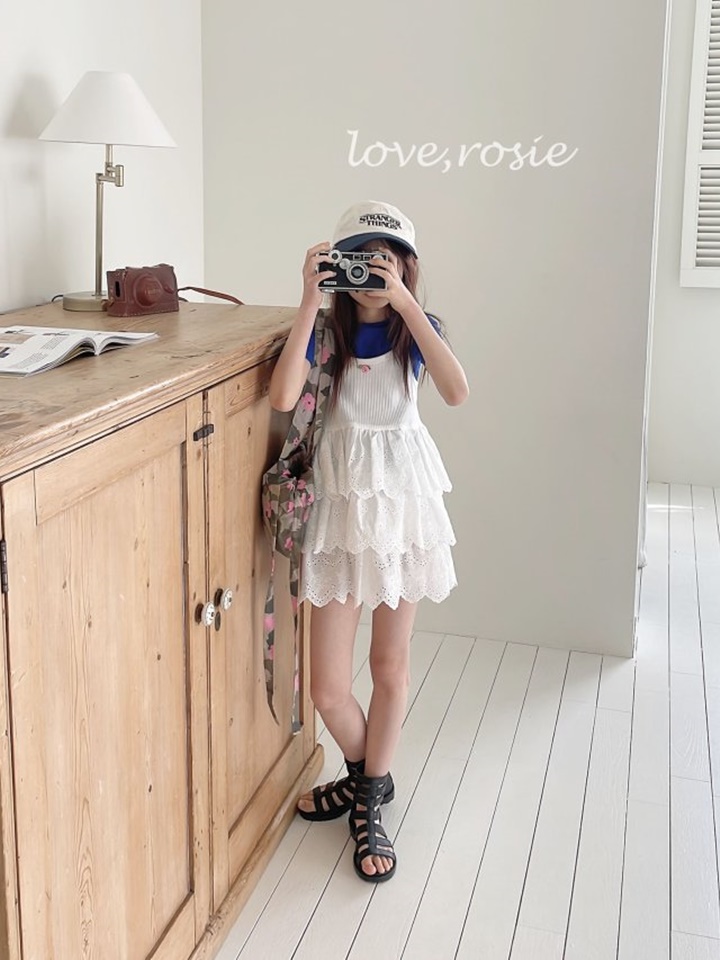 Eyelet Punching Kan Kan One-Piece