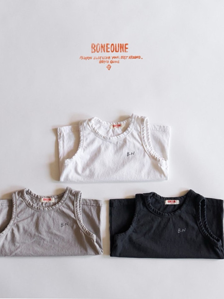 Basic Non Sleeve Tee