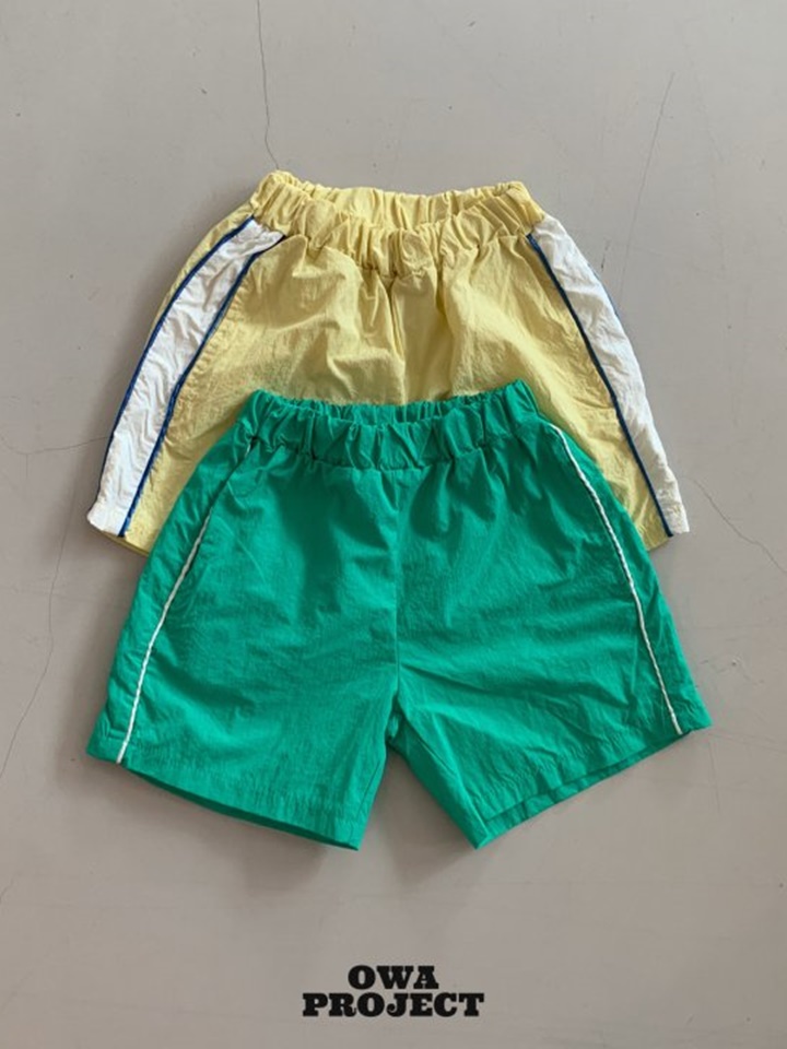 line Pants