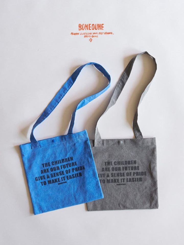 Bone Cross Bag