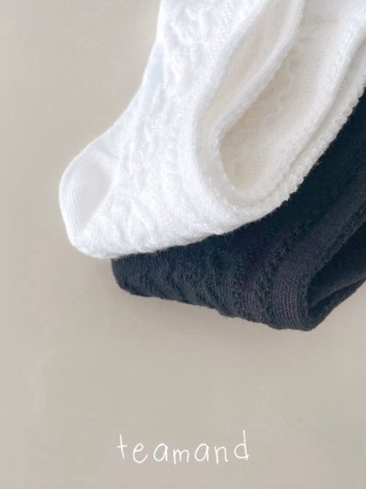 Embo Lece Socks With Adult