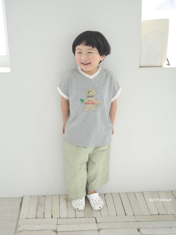 Picnic V Tee