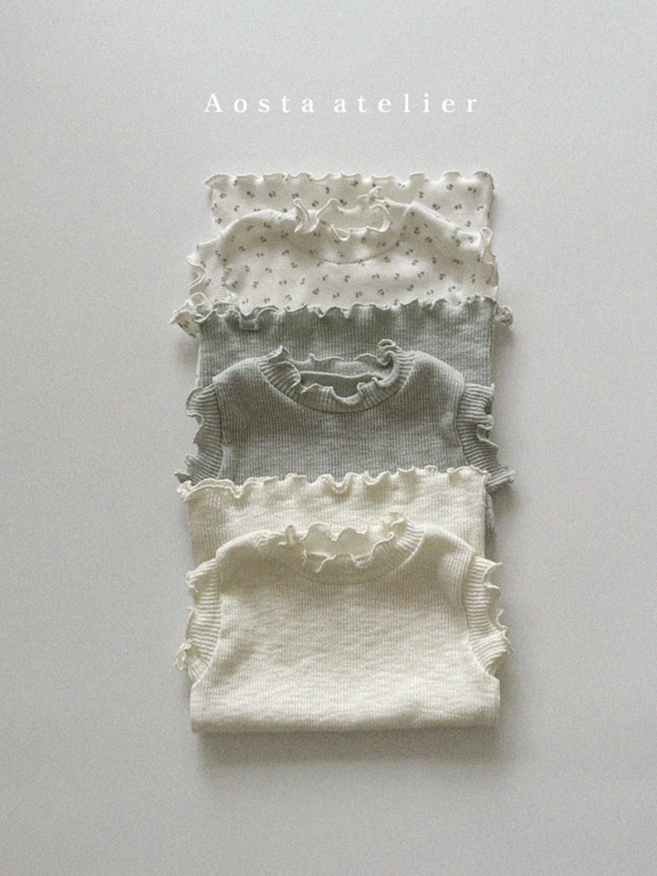 Camellia Tee