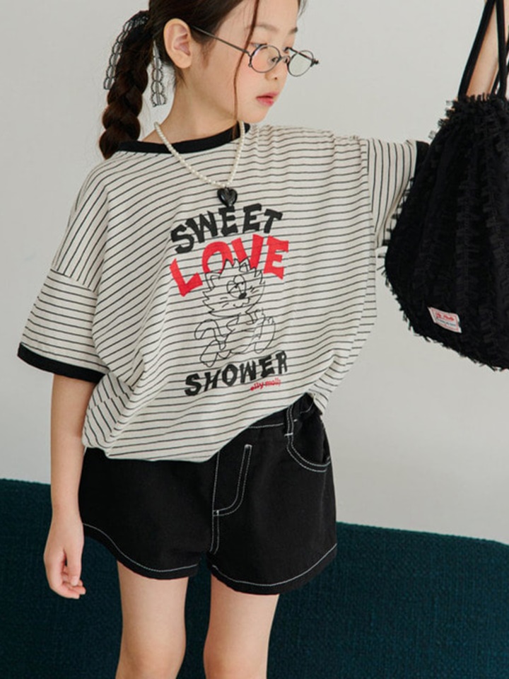 Stitch Short Pants