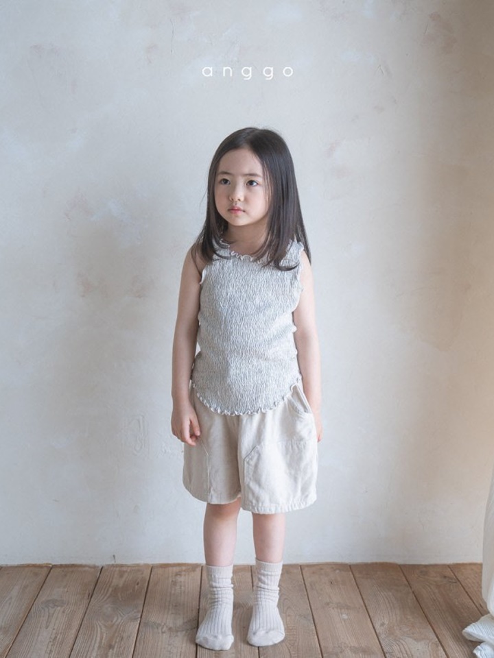 Marshmallow Sleeveless Tee