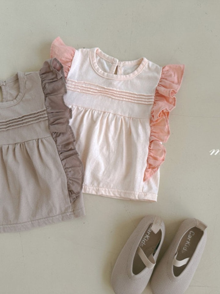 Conel Pintuck Blouse