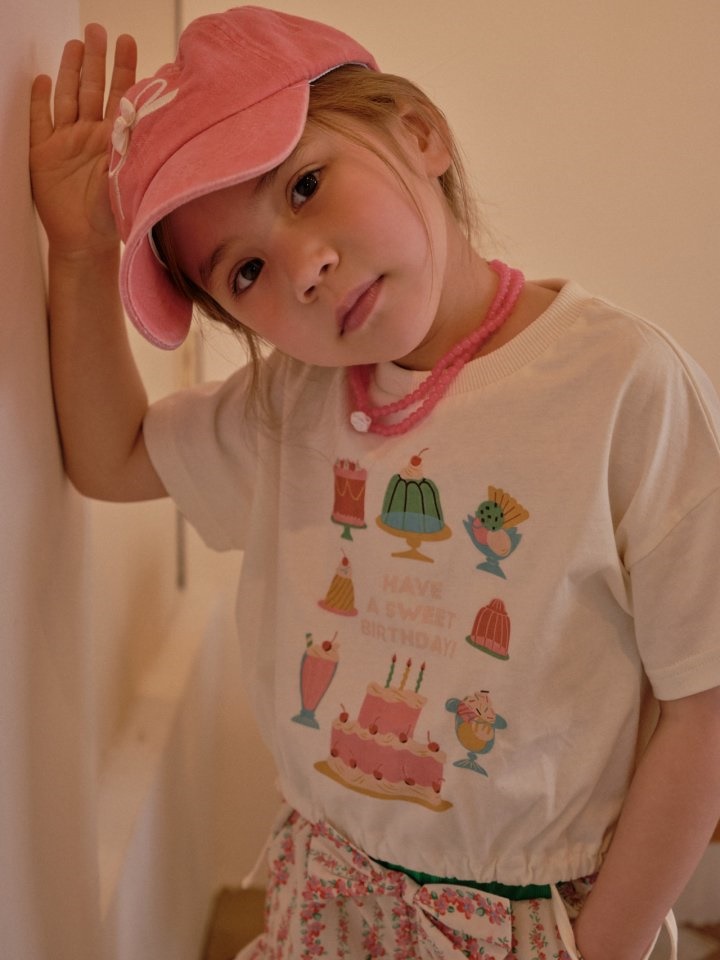Cake Tee