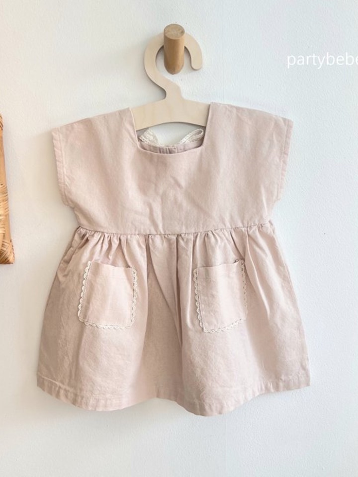 Loa One-Piece