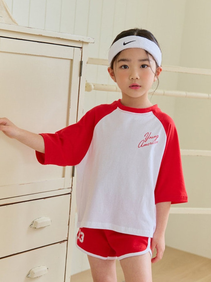America Raglan Tee