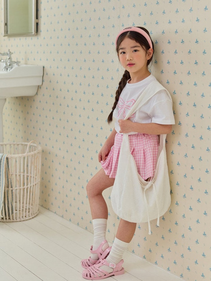 Eyelet Ribbon Echo Bag