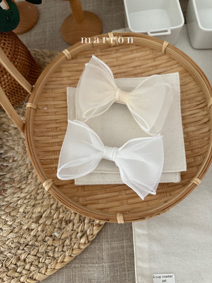 Ribbon Pin