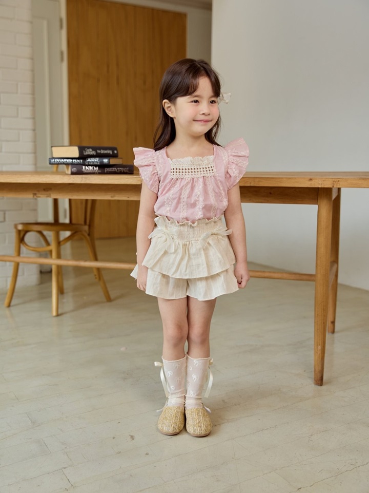 Freesia Blouse