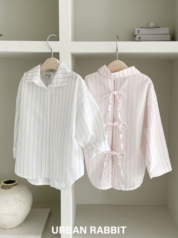 Back Slit Ribbon Shirt