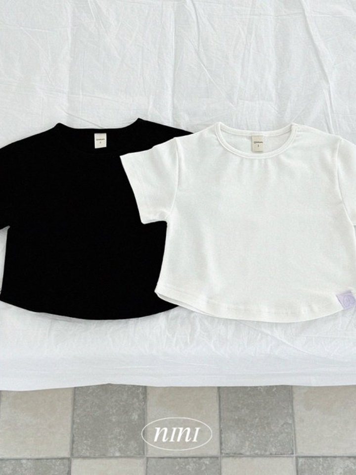 Round Short Sleeve Tee