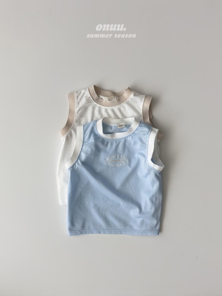 Mesh Long Sleeveless Tee