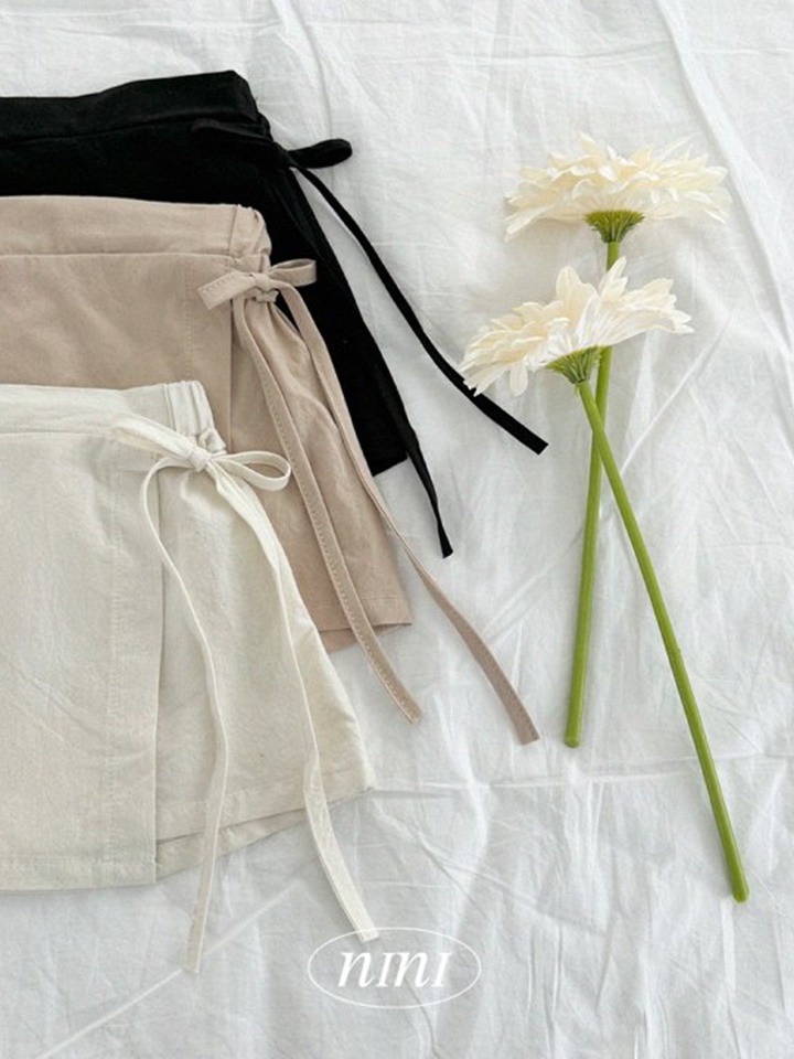 About Wrap Skirt