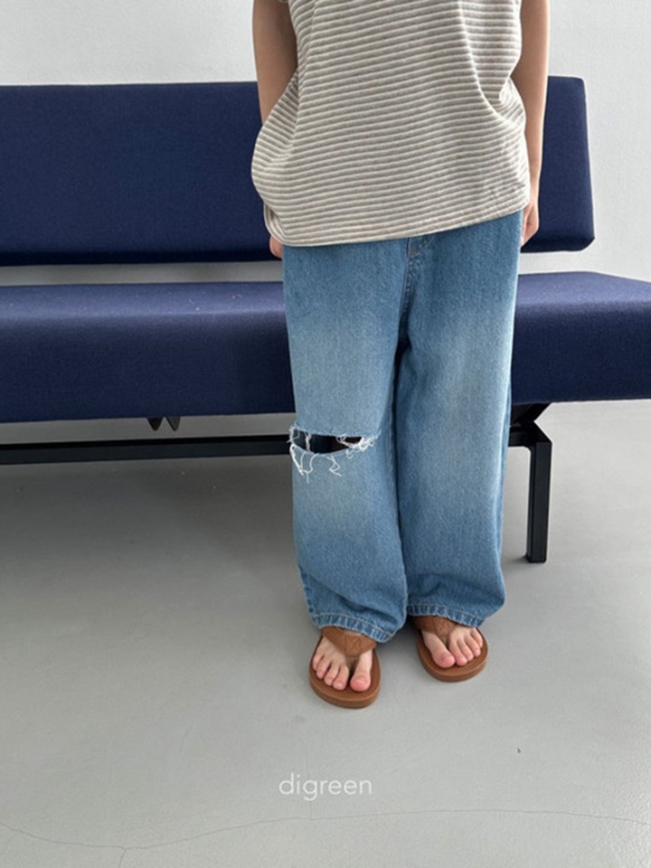 Cutting Denim Pants