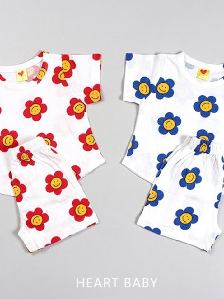 Daisy Short Sleeve Top Bottom Set