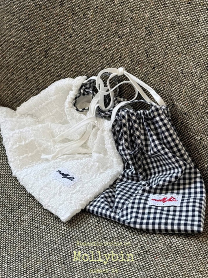 Molly Embroidery Bag