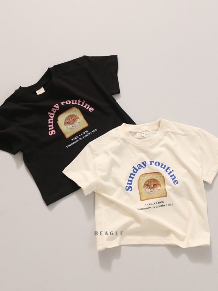 Bread Cat Tee